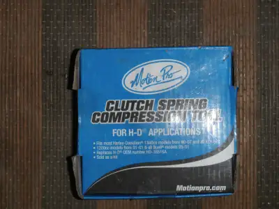 Replacing the clutch on your H-D® is a lot easier and faster with the Motion Pro Clutch Spring Compr...