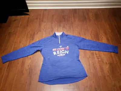 Women's Toronto Blue Jays Majestic Sweatshirt Size Large, View more