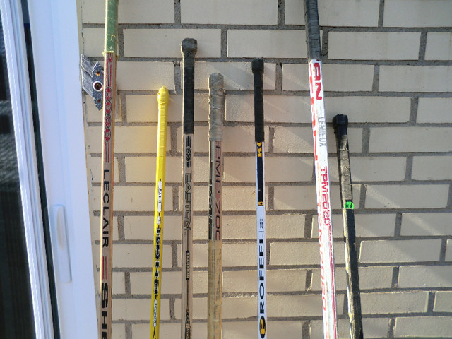 Bâtons de hockey dans Hockey  à Shawinigan - Image 3