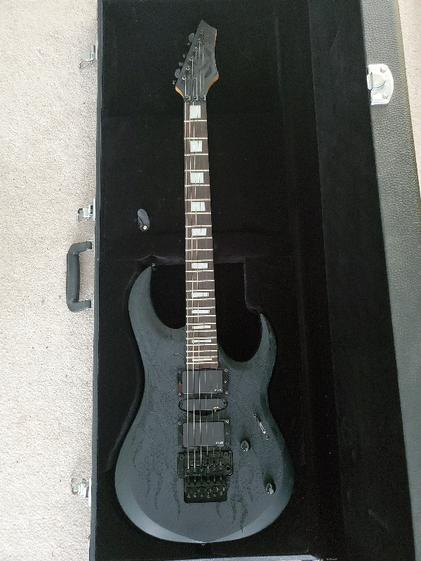 Dean MAB1 Lazer Played and Signed by Michael Angelo Batio in Guitars in Sarnia