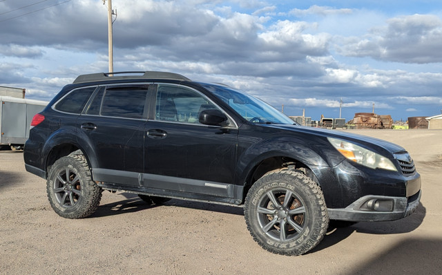 2012 Subaru Outback 3.6R Limited in Cars & Trucks in Regina