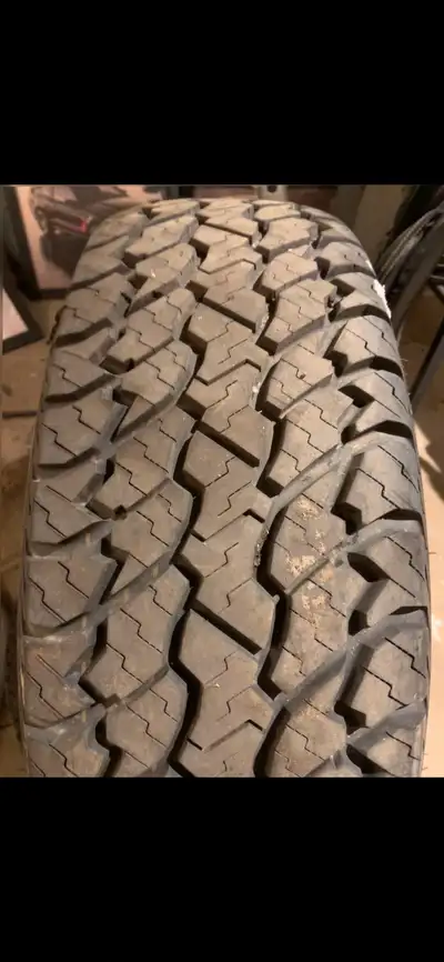 Hello, I am selling a Set of 2 Mirage MR-AT172 All Terrain P255/70R16 tires for $150 dollars. They a...