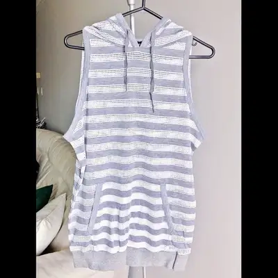 NEW - LB-03 - (Size L) Striped Sleeveless Hooded Women's Tank, View more