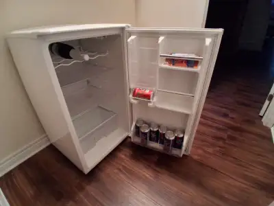 Small BAR Fridge, View more