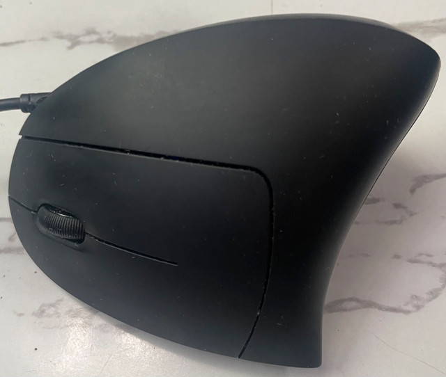 Anker Souris Optique Ergonomique dans Ordinateurs de bureau  à Ville de Montréal - Image 3