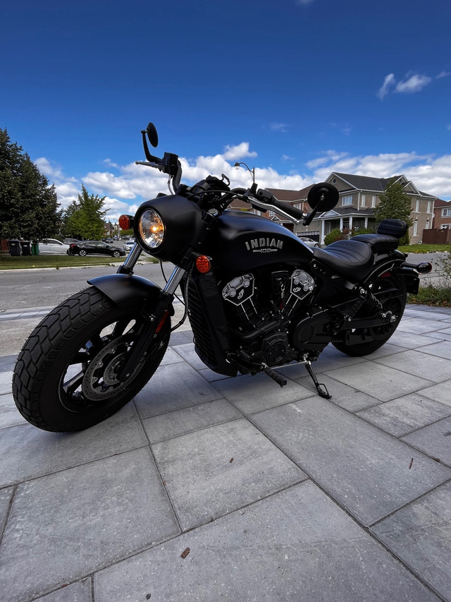2022 Indian Scout Bobber - Black Smoke ABS in Street, Cruisers & Choppers in Mississauga / Peel Region