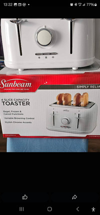 4 slice Sunbeam toaster.