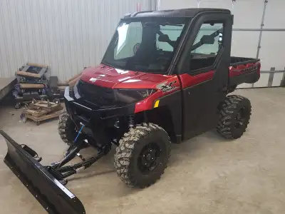 3000 kms, heat, air conditioning, tip up front windshield, power windows, winch also comes with the...
