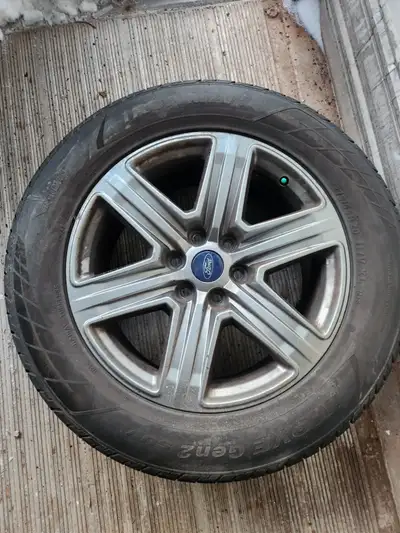 SET OF 4 20INCH WHEELS AND TIRES TO FIT F150 750.00 OBO