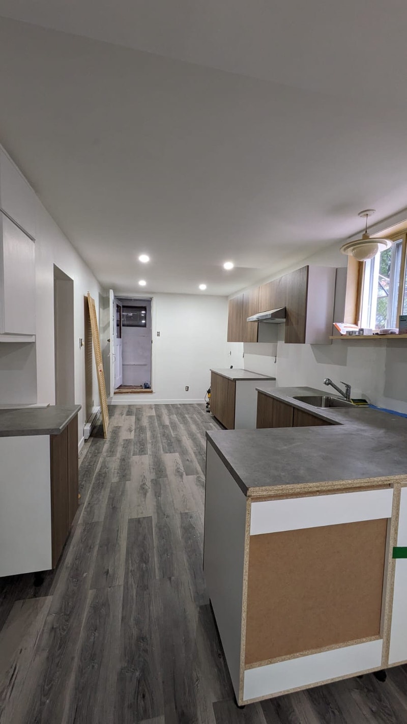 Large 3 1/2 in basement for rent in lasalle Locations longue durée Ville de Montréal Kijiji