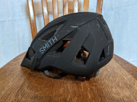 SMITH Venture Helmet (M)