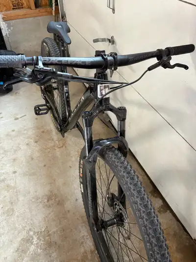 Marin Team 2, View more