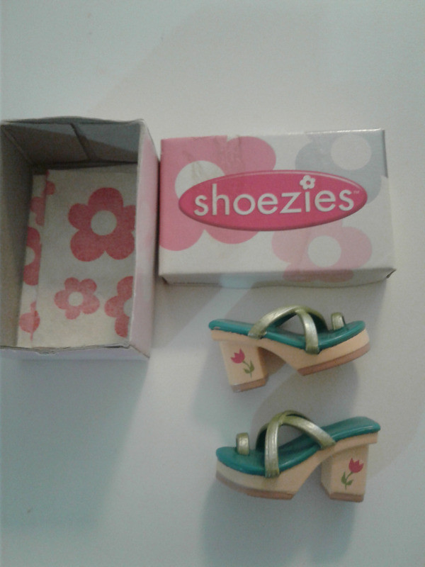 Shoezies - Mini Shoes in Women's - Shoes in Kitchener / Waterloo - Image 3