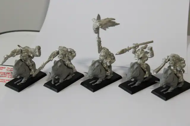 OOP Warhammer Fantasy Metal Savage Orc Boar Boyz Command Unit in Arts & Collectibles in Edmonton - Image 5