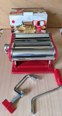 Imperia Italian 150mm Double Cutter Pasta Machine La Rossa