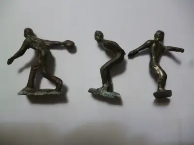 3 metal sports figures – Bowling Discus Ski Jumping, View more