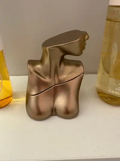 Perfumes , View more