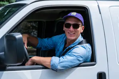 Weekend Mover/Driver – 10-Foot Cube Truck, View more