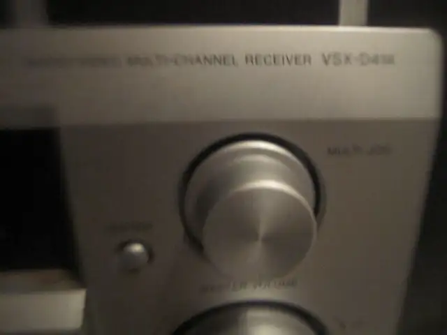 Pioneer Stereo Receiver  VSX D414  Sub Woofer  Speakers Remote in General Electronics in City of Toronto - Image 6