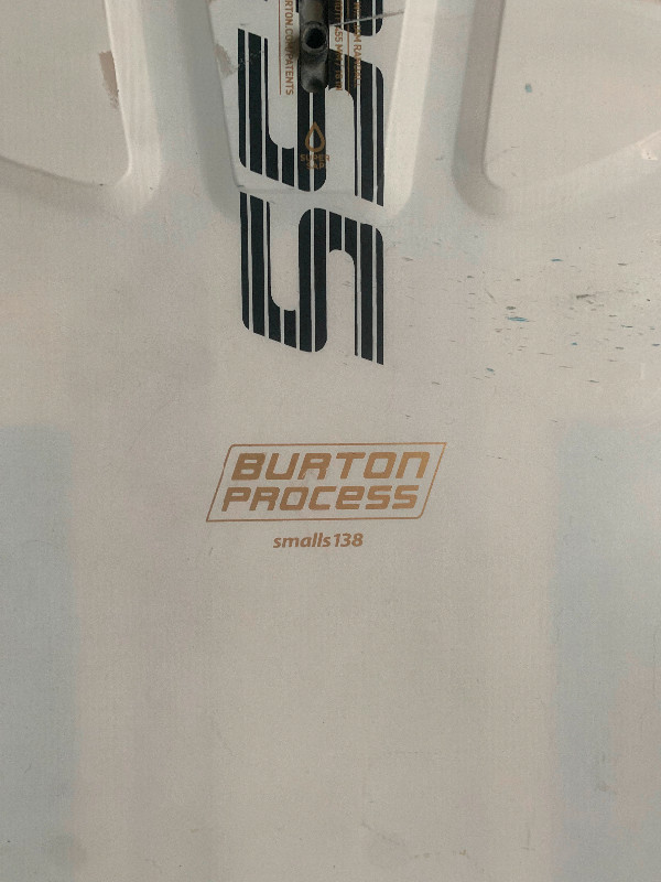 Burton “Process” Snowboard 138 for Sale in Snowboard in City of Halifax - Image 4