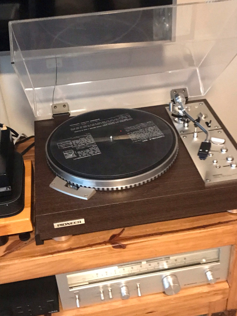 Pioneer a700 turntable for sale  