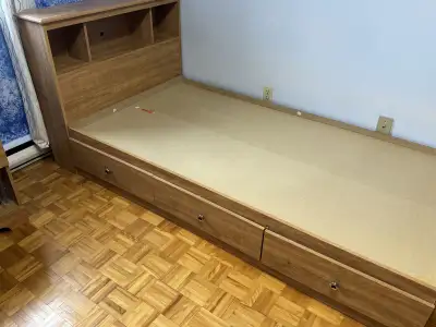 lit simple avec 3 tiroirs de rangement , View more