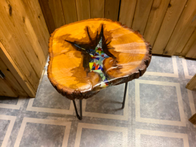 Assorted Handcrafted Side Tables-Epoxy River Flow & Wood Slice in Other Tables in Thunder Bay - Image 2