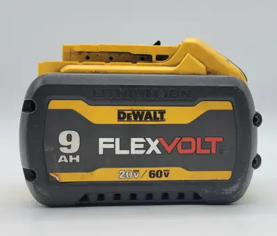 Unleash limitless power and incredible strength with the DeWalt 20v/60v Flexvolt 9.0Ah battery pack....