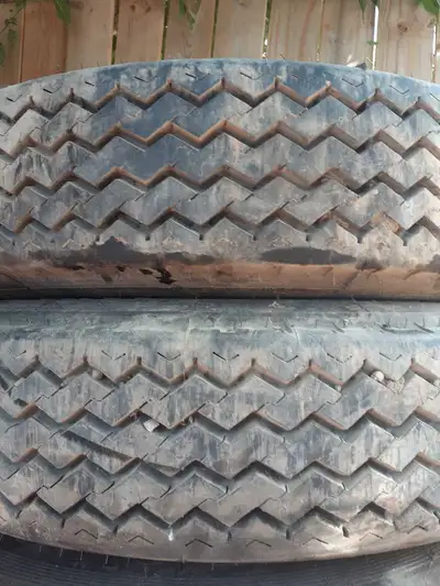 Brand new tires on rims ,, 4 are continental,,, the other two are iron men ,,size is 215= 75=R 17.5...