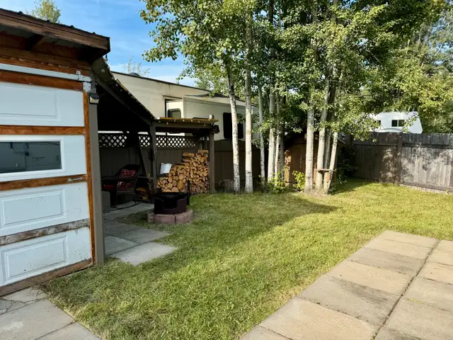 ANNUAL LOT SPRUCE POINT CAMPGROUND in Park Models in Edmonton - Image 3