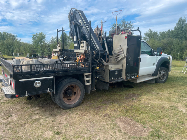 2015 F550 picker truck in Cars & Trucks in Grande Prairie - Image 4