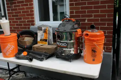 RIGID HEAVY DUTY VACUUM FOR USE WITH RIGID TABLE SAW, View more