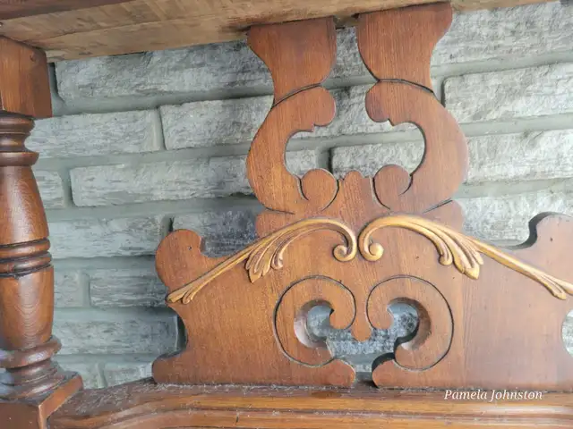 hall table in Other Tables in City of Toronto - Image 3