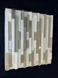  Subway tile with the glass strip(20 pic)