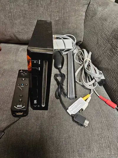 Works great, can be seen working to verify if needed. Comes with everything pictured. Pickup only, R...