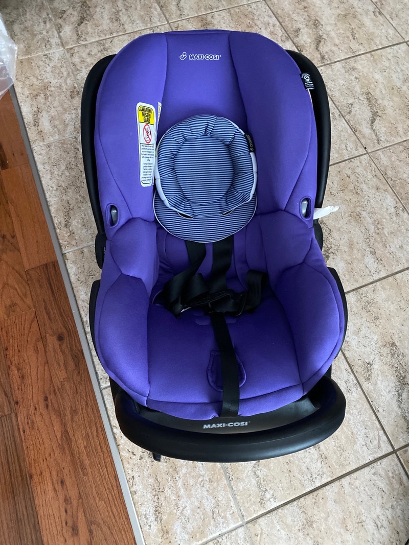 MaxiCosiMico Max 30 infant car seat Strollers, Carriers & Car Seats