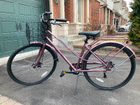 Raleigh women’s bike with basket