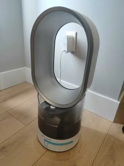 Dyson AM10 Humidifier, View more
