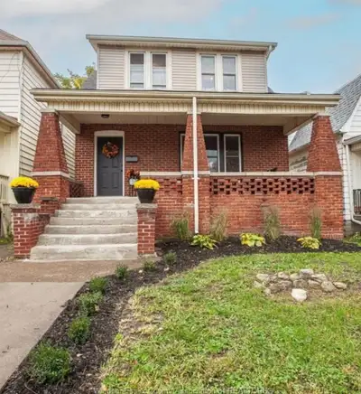 4 Bed - 2 Bath Home for Rent – Perrier Ave & Wyandotte St E