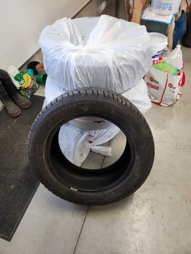 General Altimax Artic 12 tires in Tires & Rims in Grand Bend - Image 2