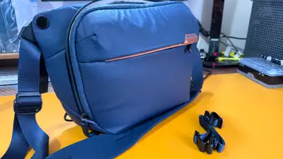 Peak Design 6L Sling - Midnight Blue, View more