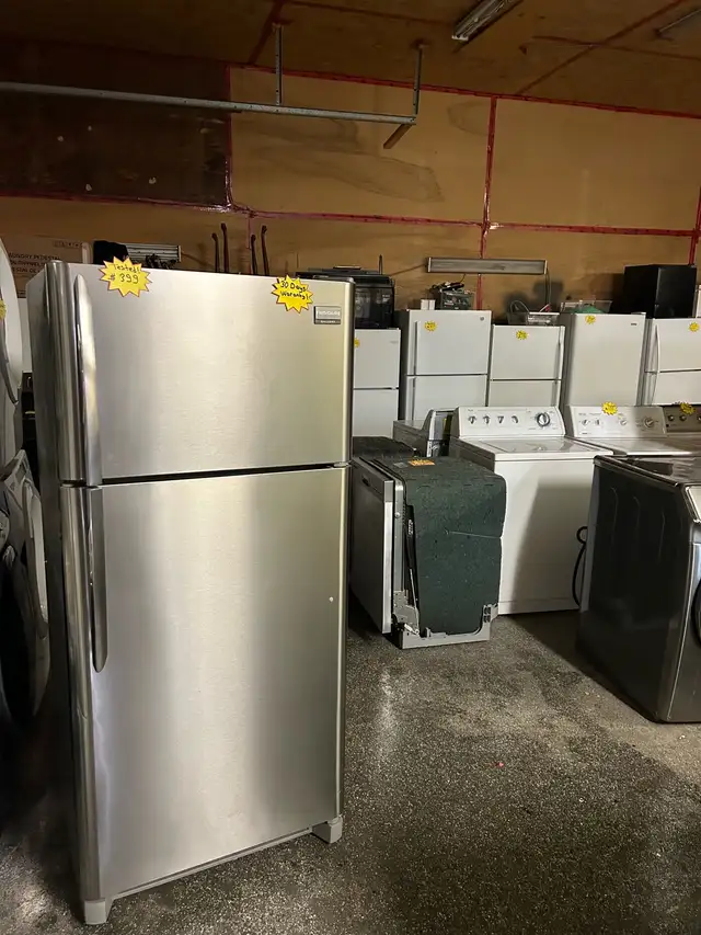 *Fridge- Frigidaire- %100 working 30 Days Warranty in Refrigerators in Kitchener / Waterloo - Image 4
