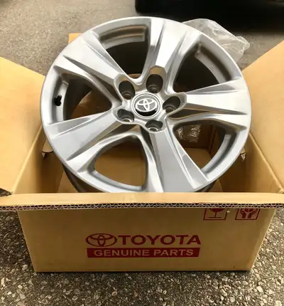 ⚠️ OEM ⚠️ ORIGINAL TOYOTA ⚠️ OEM 17” TOYOTA OEM ORIGINAL RAV4 HYBRID RIMS WILL FIT SIENNA - ALL YEAR...