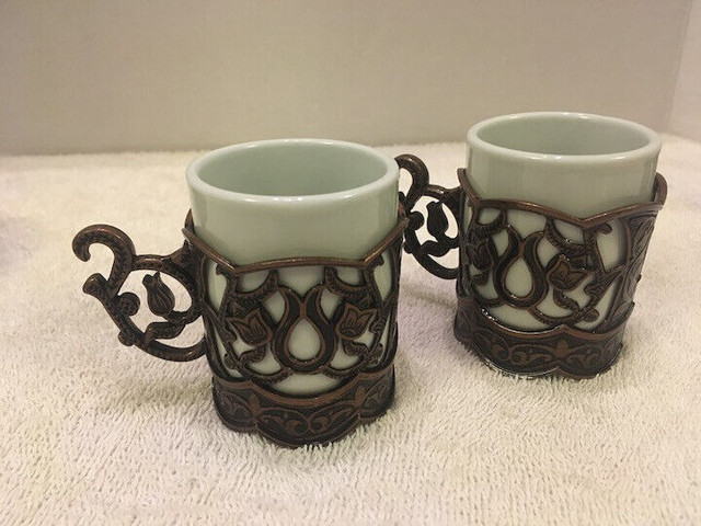 Vintage Retro Antique 2 Made In TURKEY ESPRESSO COFFEE Tea Cups in Arts & Collectibles in Mississauga / Peel Region - Image 4