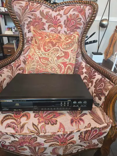 Marantz 67SE CD Player, View more