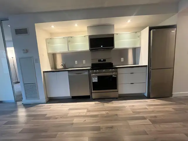 2 Bedroom Suite   1 year lease