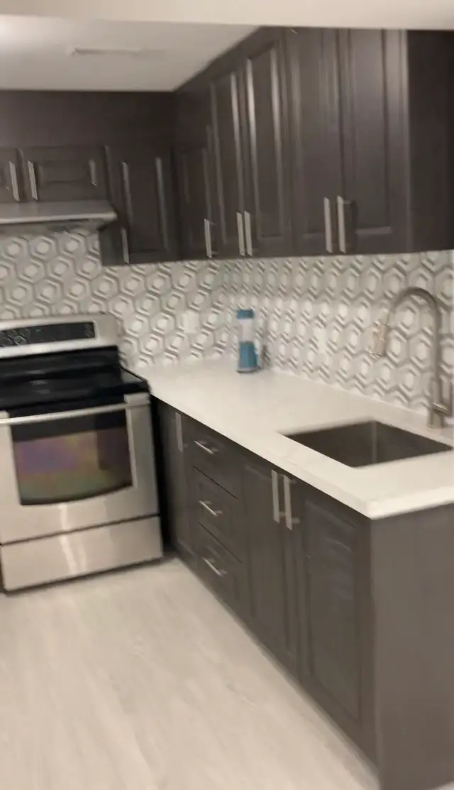 Spacious Legal Basement available for Rent in Long Term Rentals in Mississauga / Peel Region - Image 6