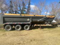 2004 DOEPKER 34 ft End Dump Trailer