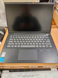 Lenovo  V14 G3 IAP Laptop 14 inch NEW