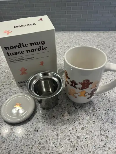 DAVIDsTEA Nordic Mug with Lid and Infuser, View more